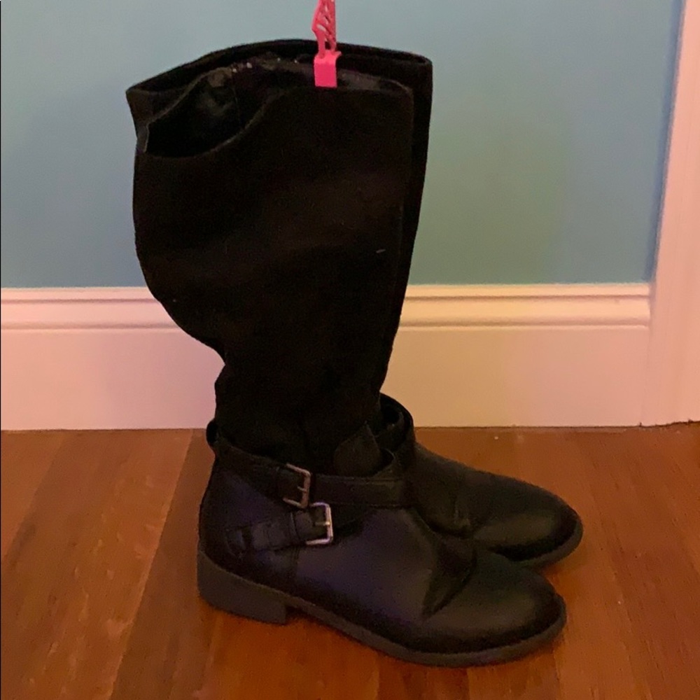 Black Boots